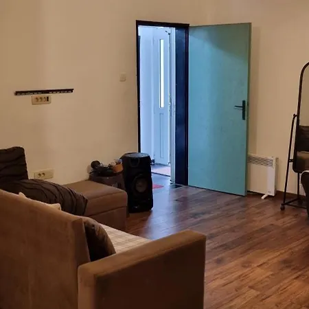 Milan Apartamento